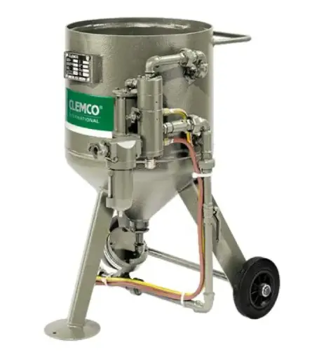40 L Abrasive Blasting Pot with MP-1/2", MM-HMS [90044D]